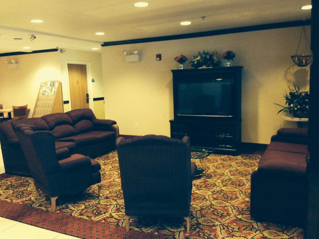 Quality Inn Sallisaw Bagian luar foto